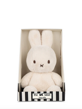 Load image into Gallery viewer, COZY MIFFY IN GIFTBOX CREAM 23 CM - 9 INCH