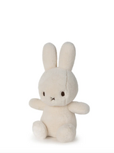 Load image into Gallery viewer, COZY MIFFY IN GIFTBOX CREAM 23 CM - 9 INCH