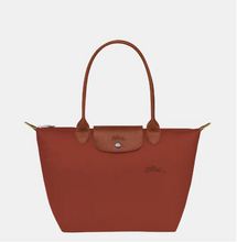 Load image into Gallery viewer, Longchamp LE PLIAGE GREEN SHOULDER BAG M ORANGE
